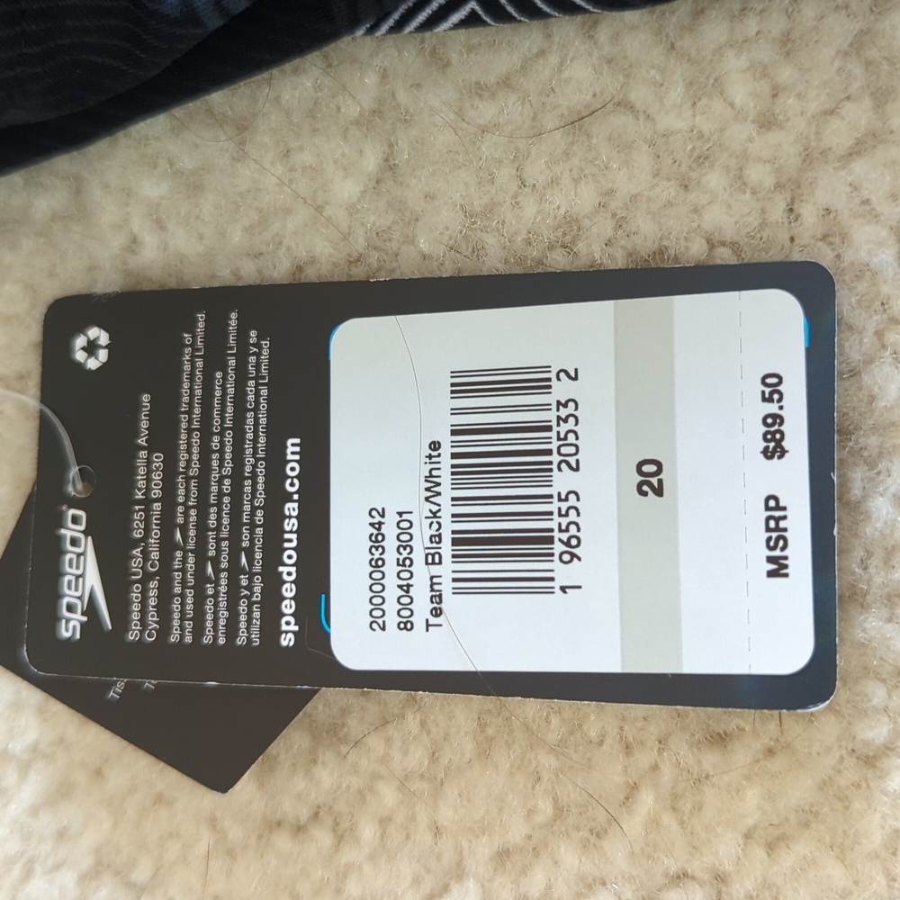 New Speedo Endurance+, Black/White, Size 20 - Picture 6 of 7
